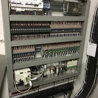 Esari - Réalisation Électricité industrielle