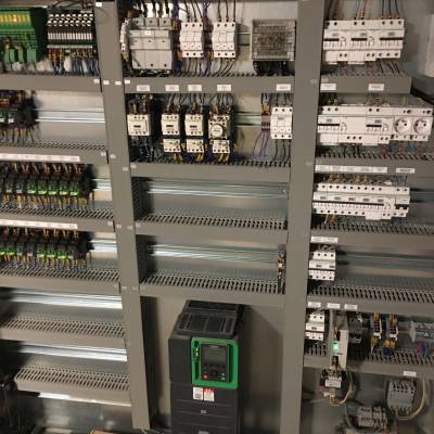 Esari - Réalisation Électricité industrielle